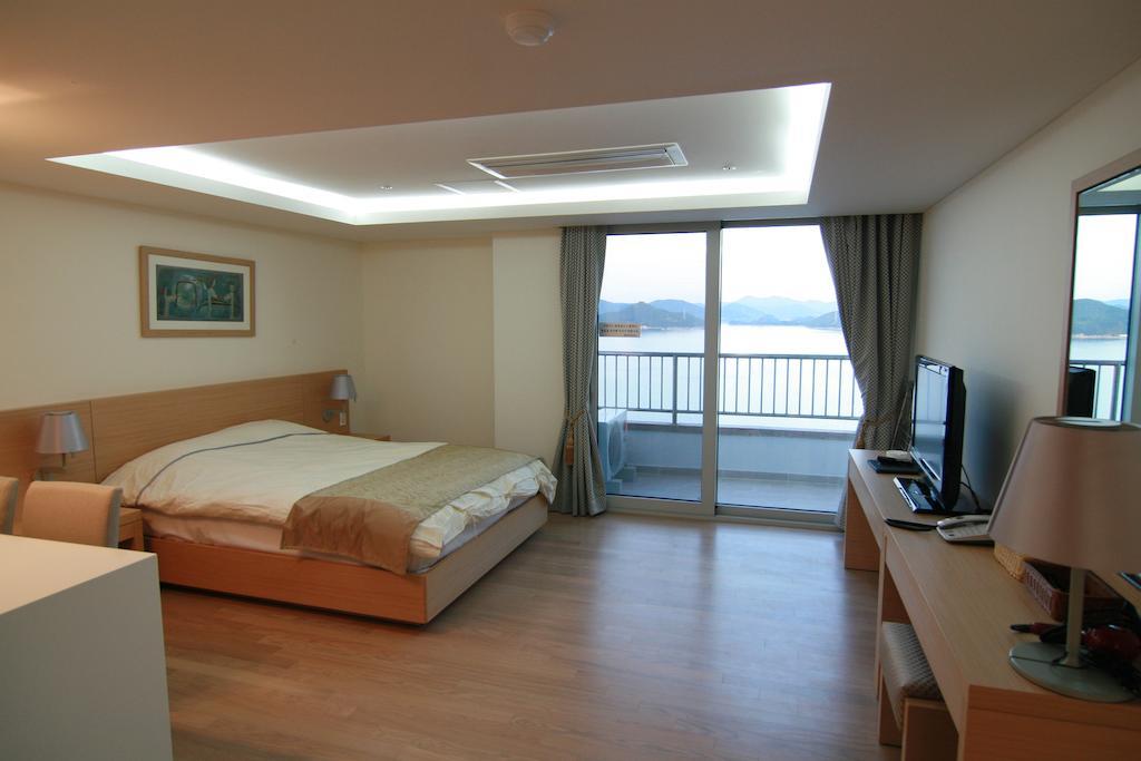 Kumho Tongyeong Marina Resort Oda fotoğraf